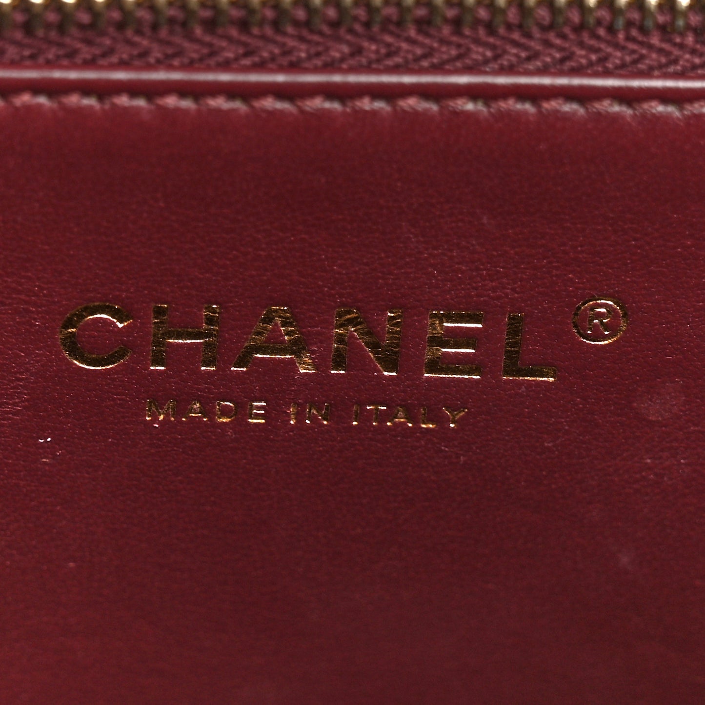 Caviar Quilted Chain Frame Flap Black