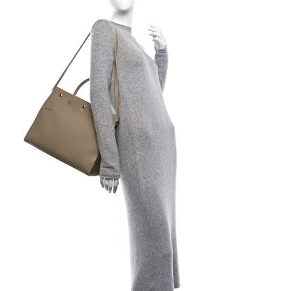 Burberry Grainy Calfskin Medium Title Bag Honey 2 of 10