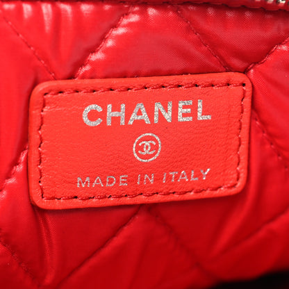 Chanel Patent Calfskin Quilted Valentine Hearts Medium O Cosmetic Case Red 6 of 10