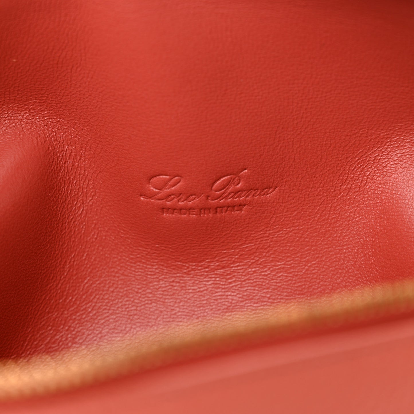 Grained Calfskin L19 Extra Pocket Pouch Coral Fiction