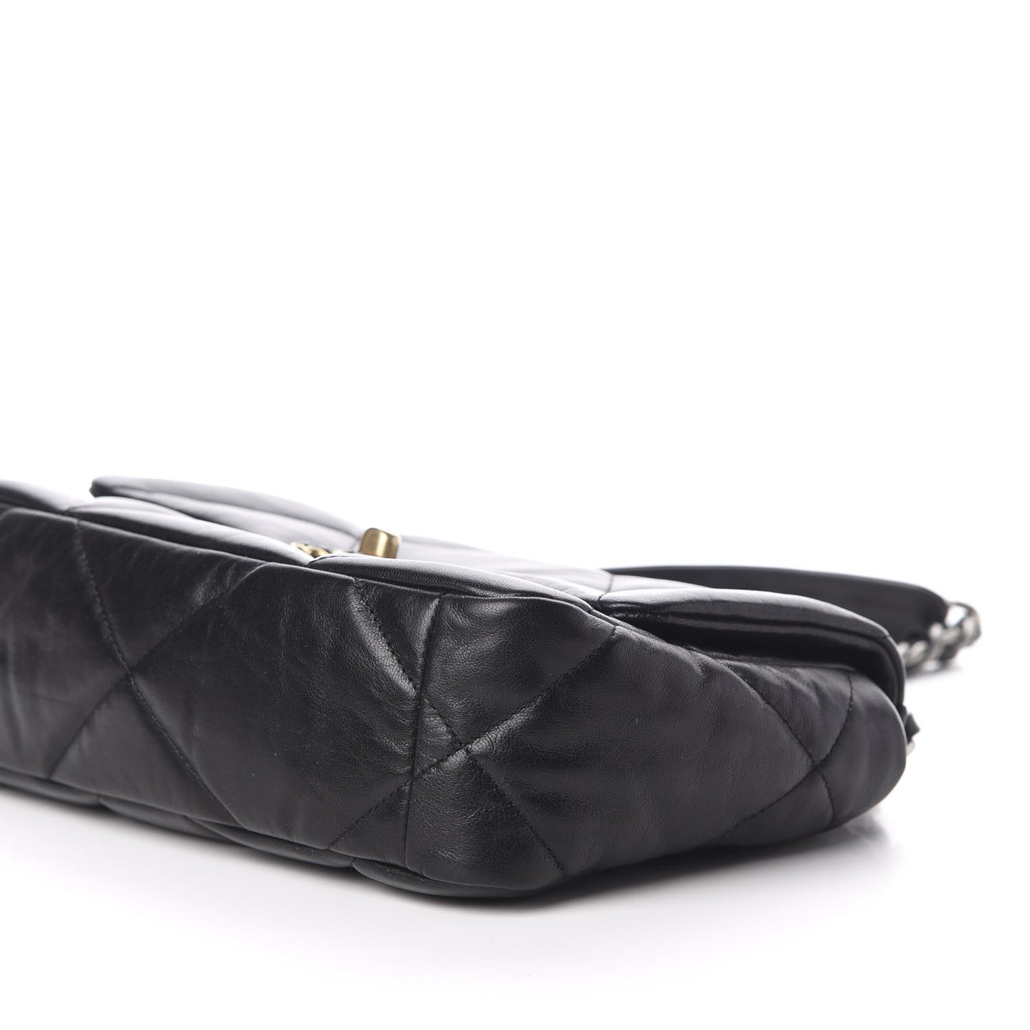 Lambskin Quilted Medium 19 Flap Black