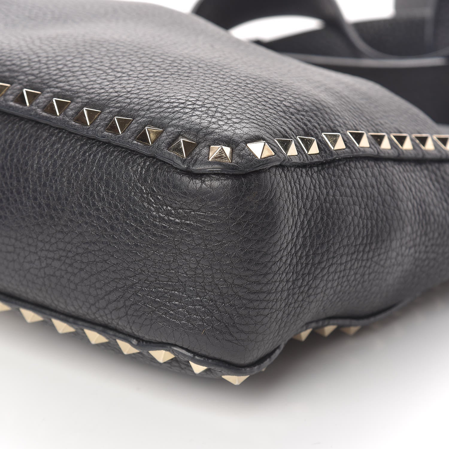 Valentino Garavani Pebbled Calfskin Small Rockstud Flip-Lock Messenger Bag Black 12 of 15