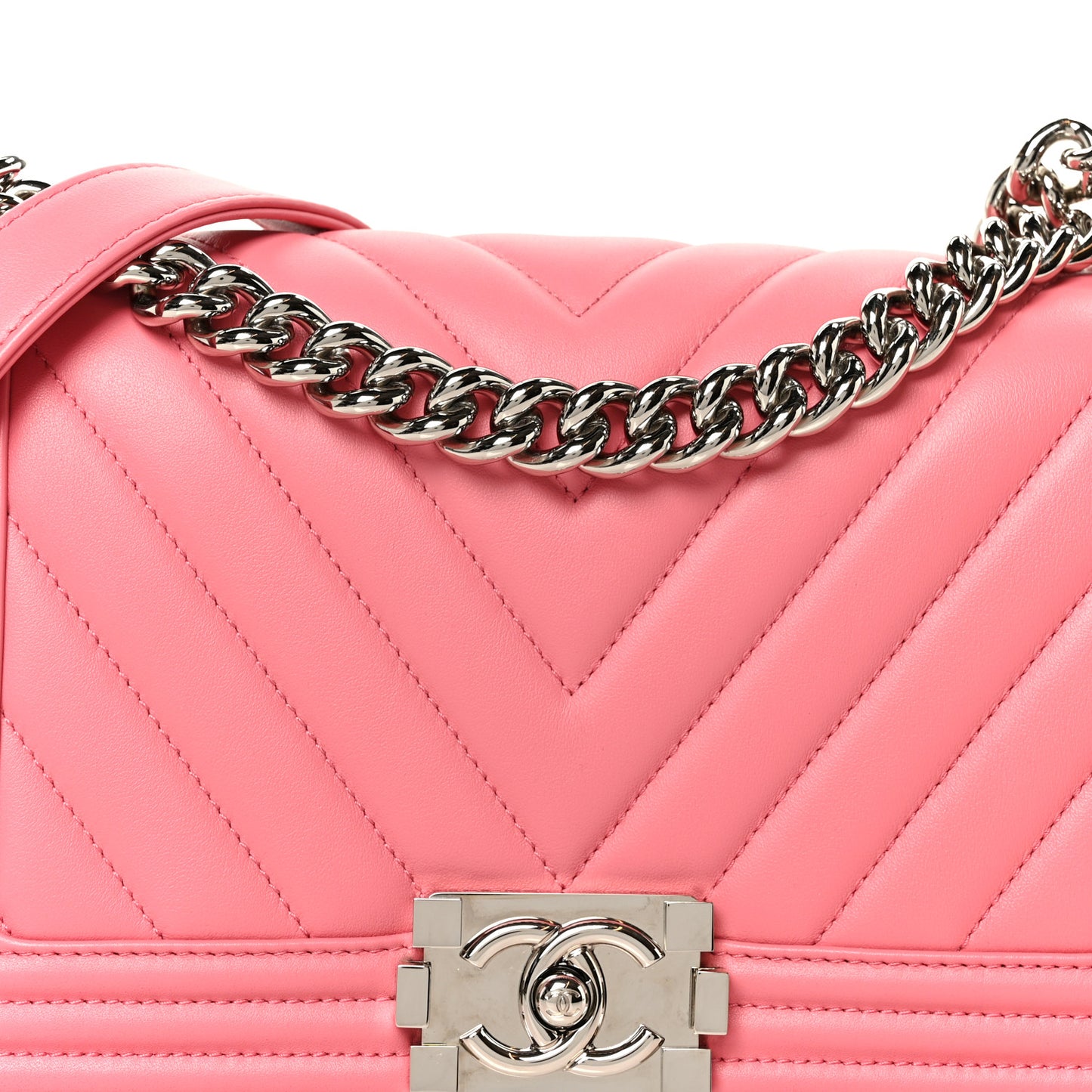 Lambskin Chevron Quilted Medium Boy Flap Pink
