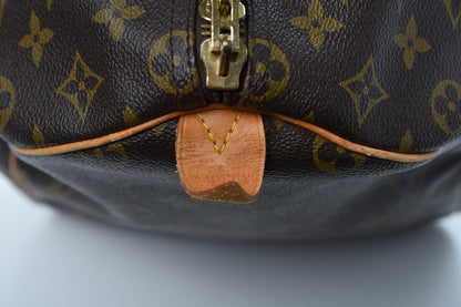 Louis Vuitton Monogram Keepall 50 5 of 12