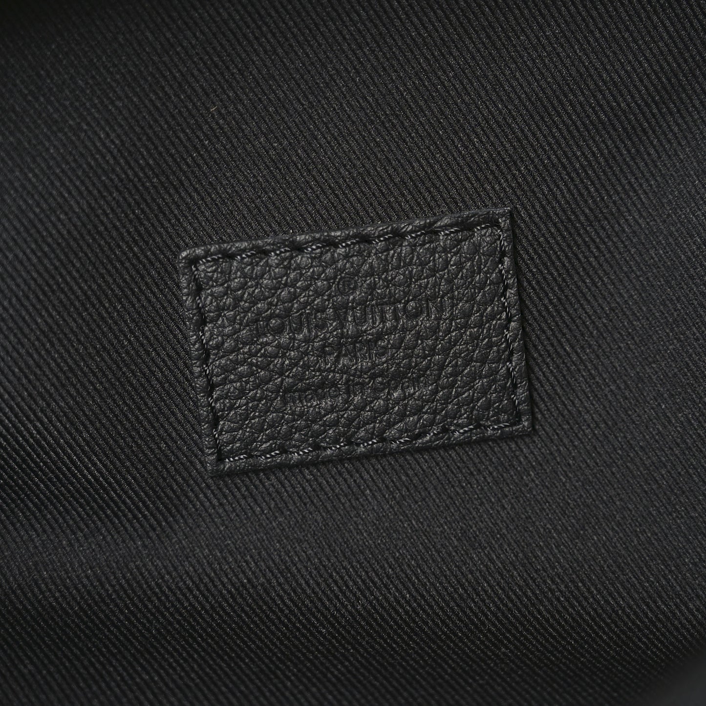 Calfskin Monogram Shadow Discovery Bumbag Black