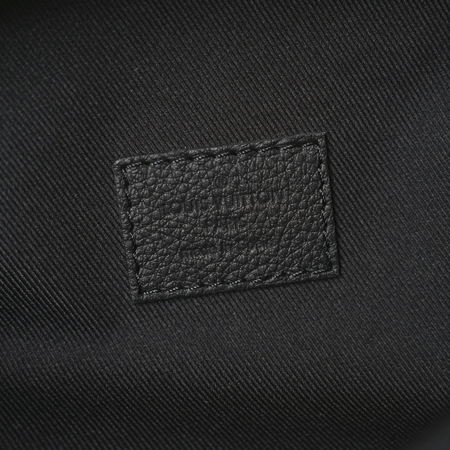 Louis Vuitton Calfskin Monogram Shadow Discovery Bumbag Black 6 of 9