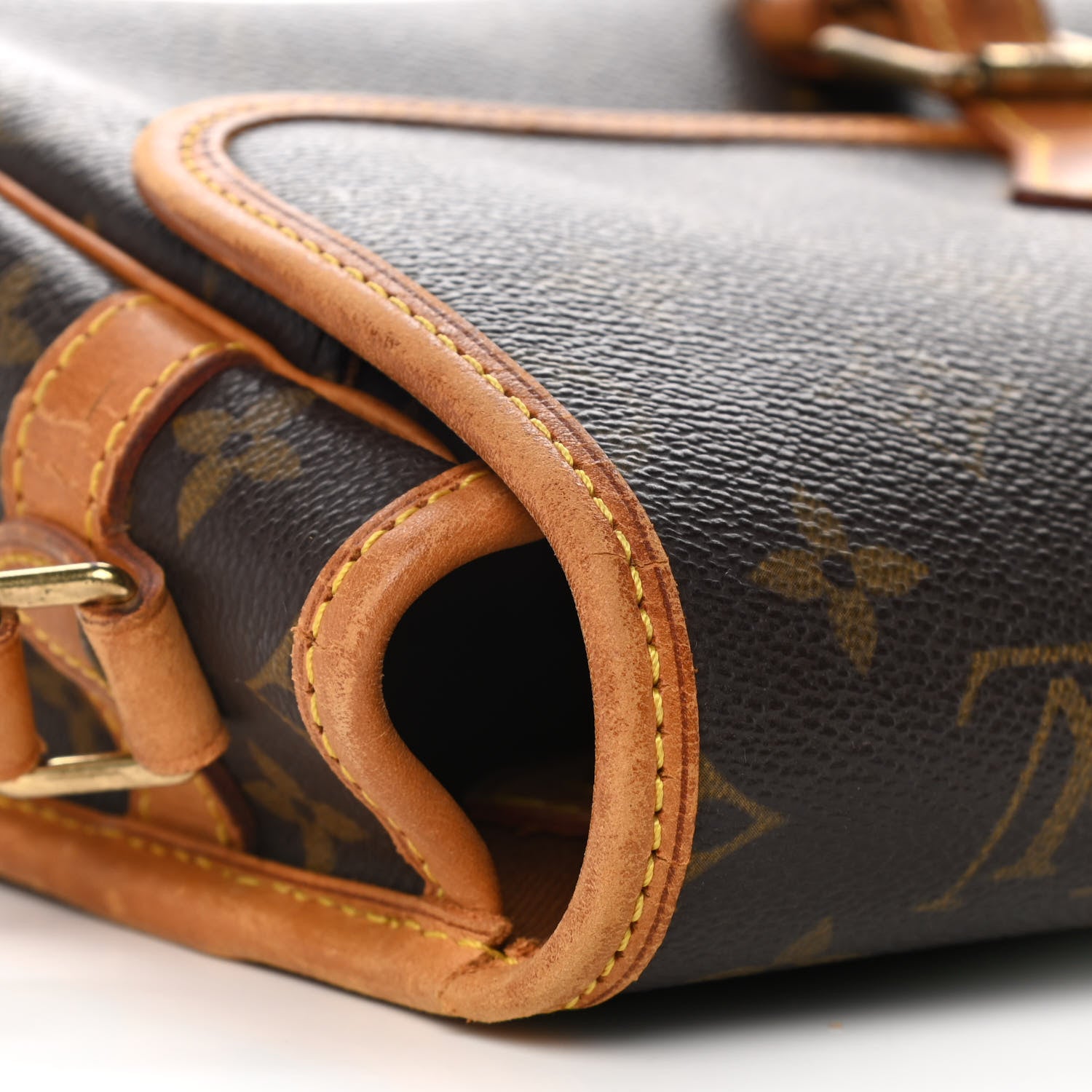 Louis Vuitton Monogram Sologne 9 of 13
