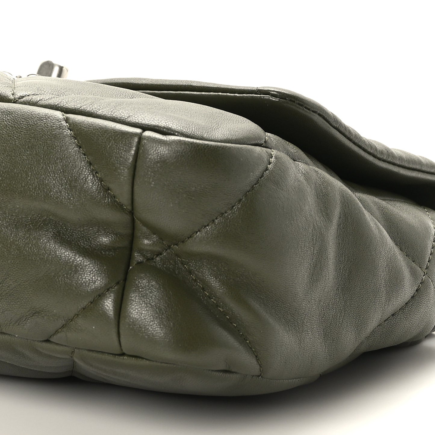 Lambskin Quilted Medium Chanel 19 Flap Khaki