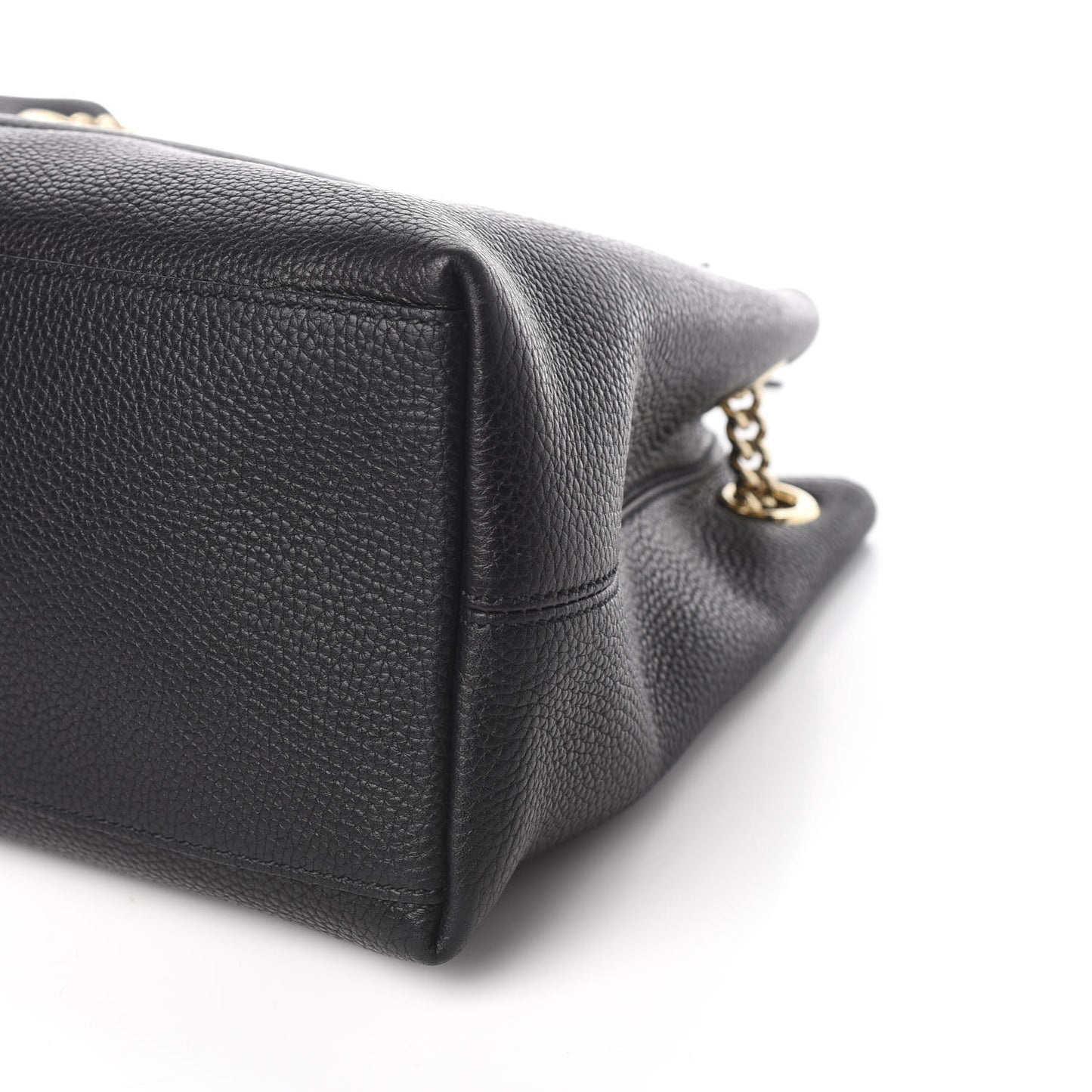 Pebbled Calfskin Medium Soho Chain Shoulder Bag Black