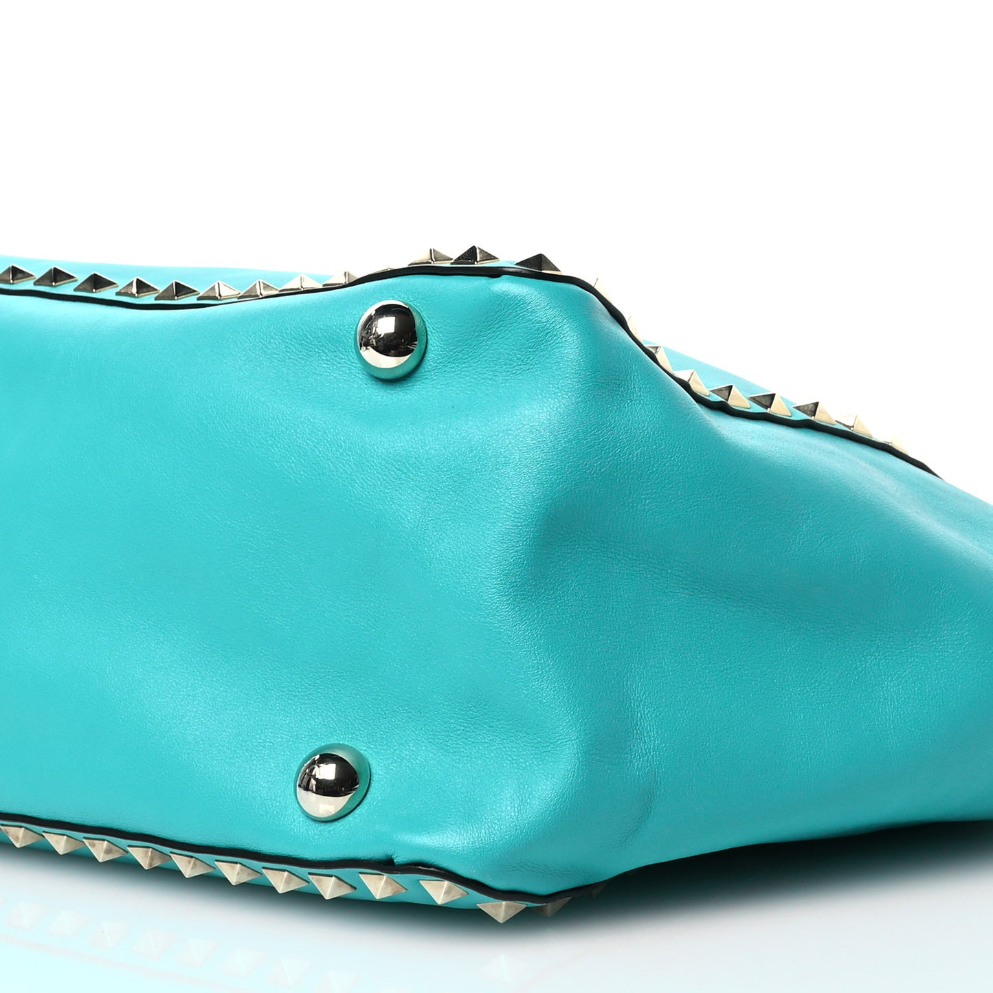Vitello Medium Rockstud Tote Colibri