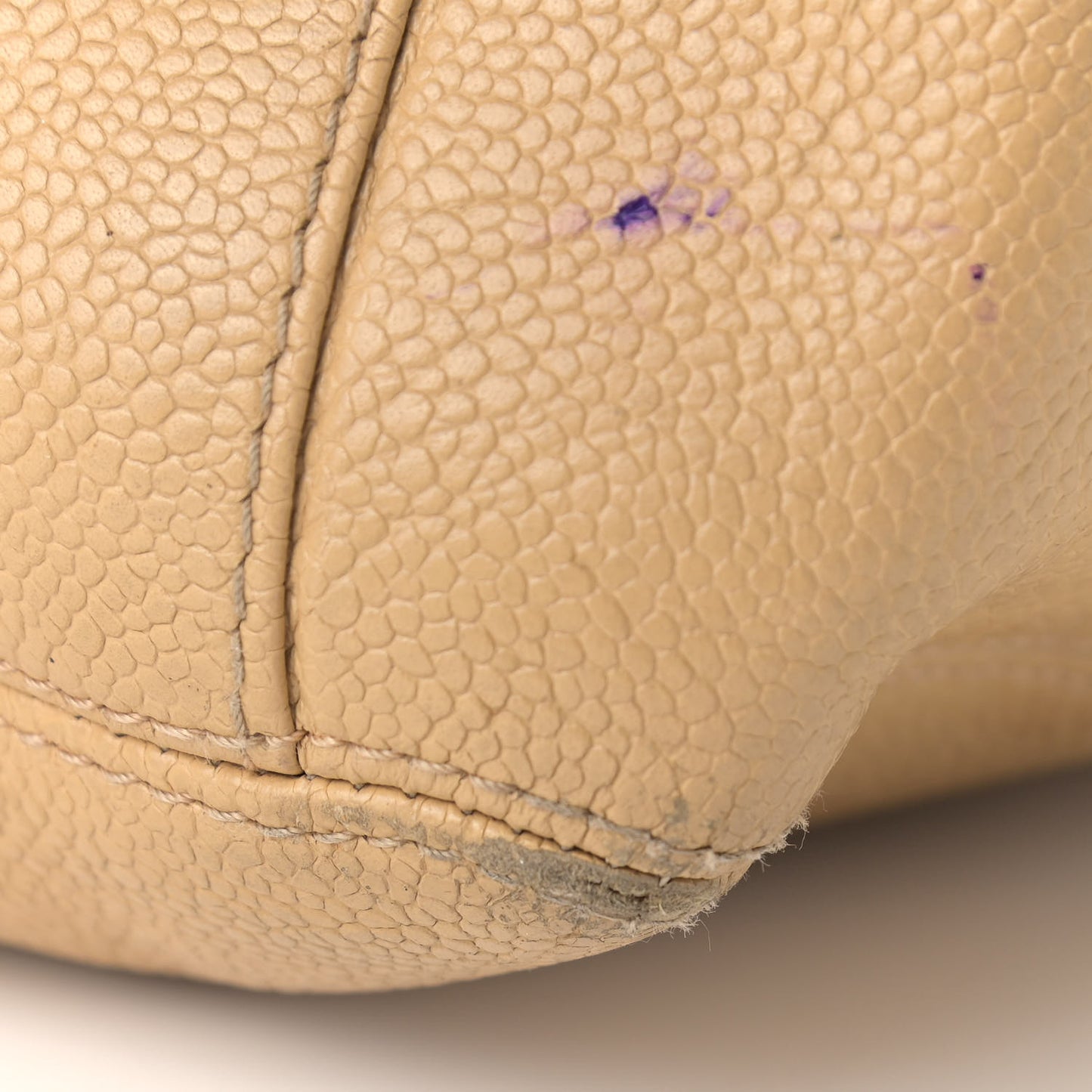 Caviar CC Shoulder Bag Beige