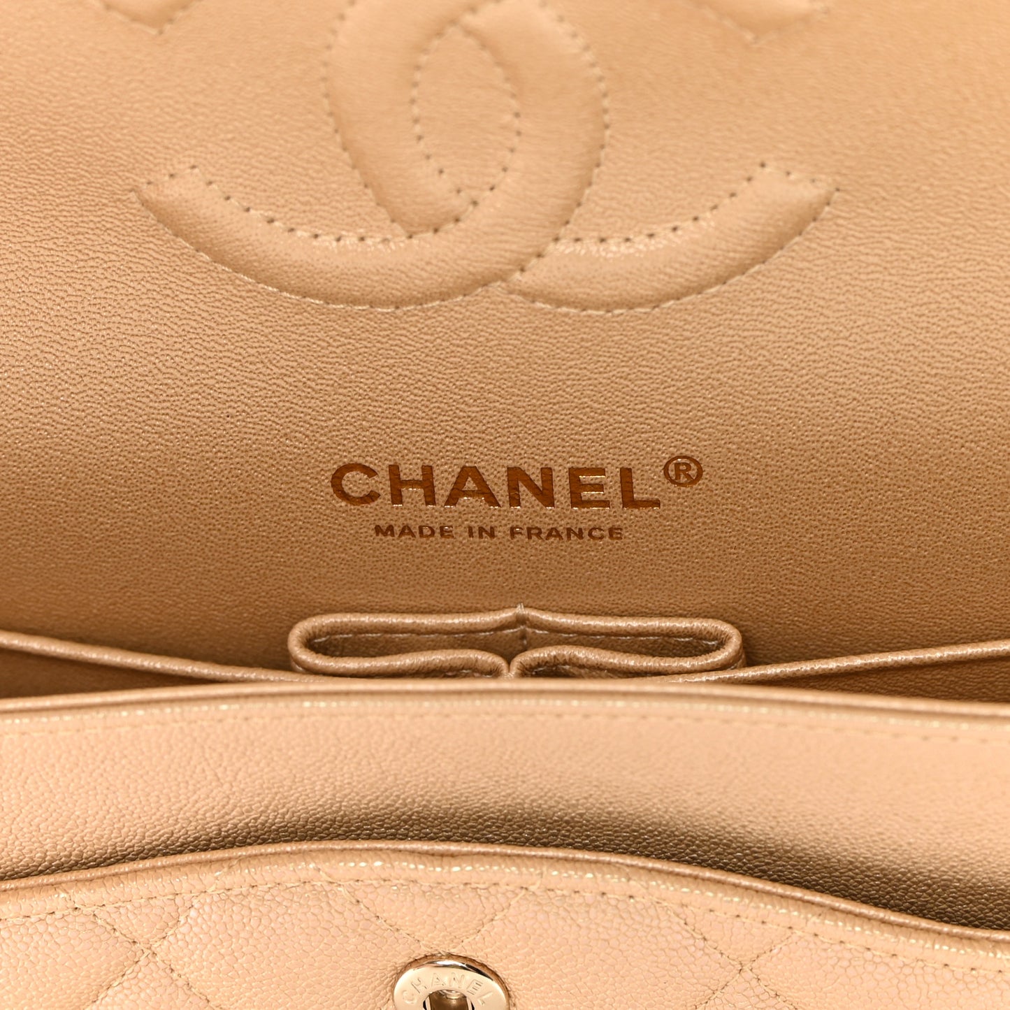 Iridescent Caviar Quilted Medium Double Flap Beige