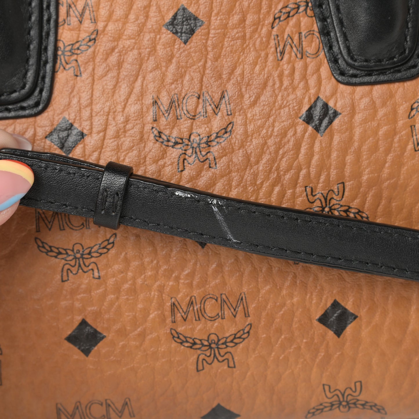 Visetos Small Kathy Double Zip Tote Cognac Black