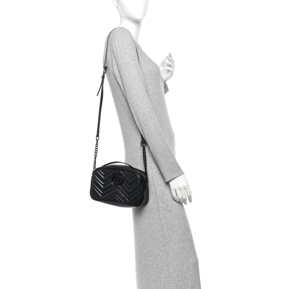 Calfskin Matelasse Monochrome Small GG Marmont Chain Shoulder Bag Black