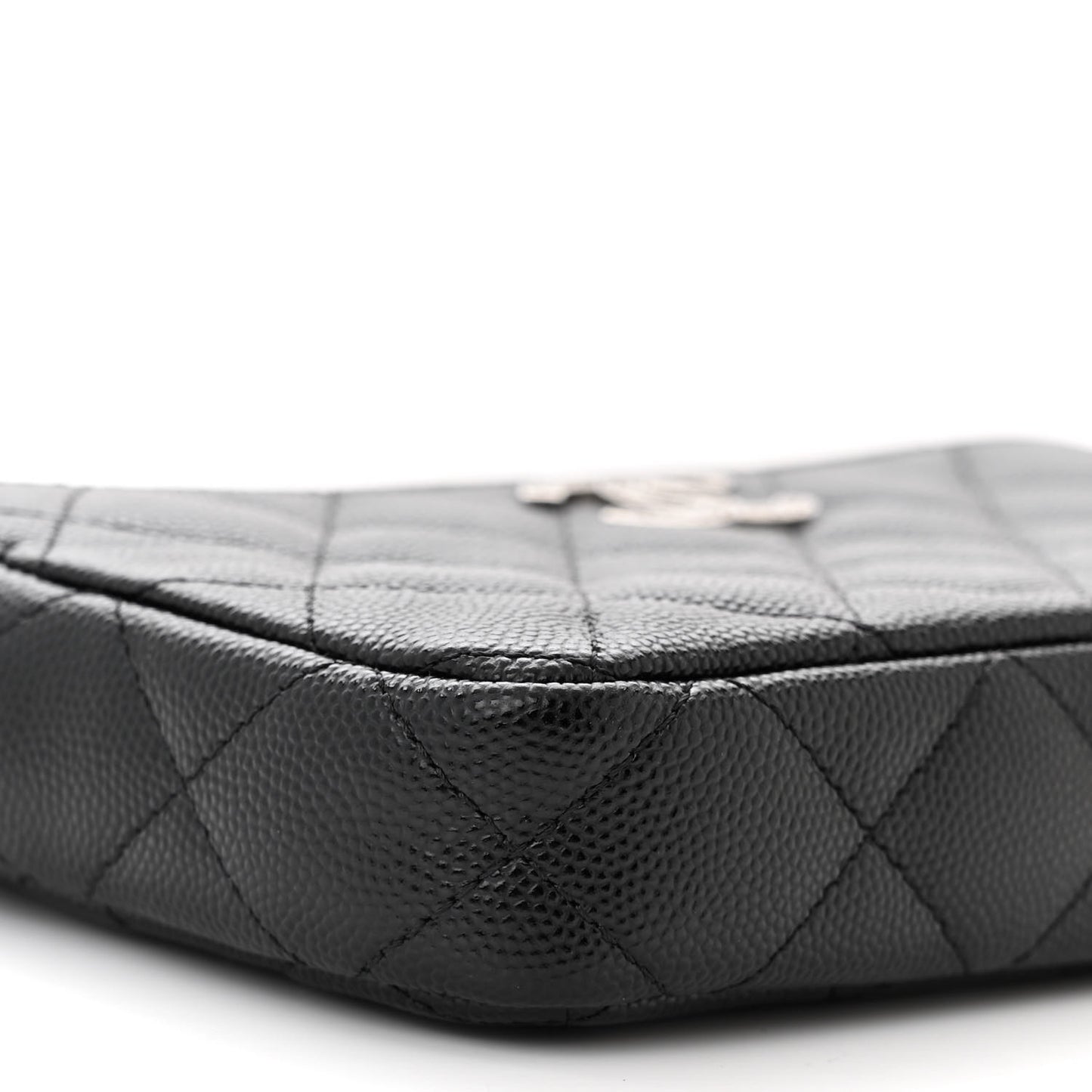 Caviar Quilted Logo Small Clutch With Chain Black