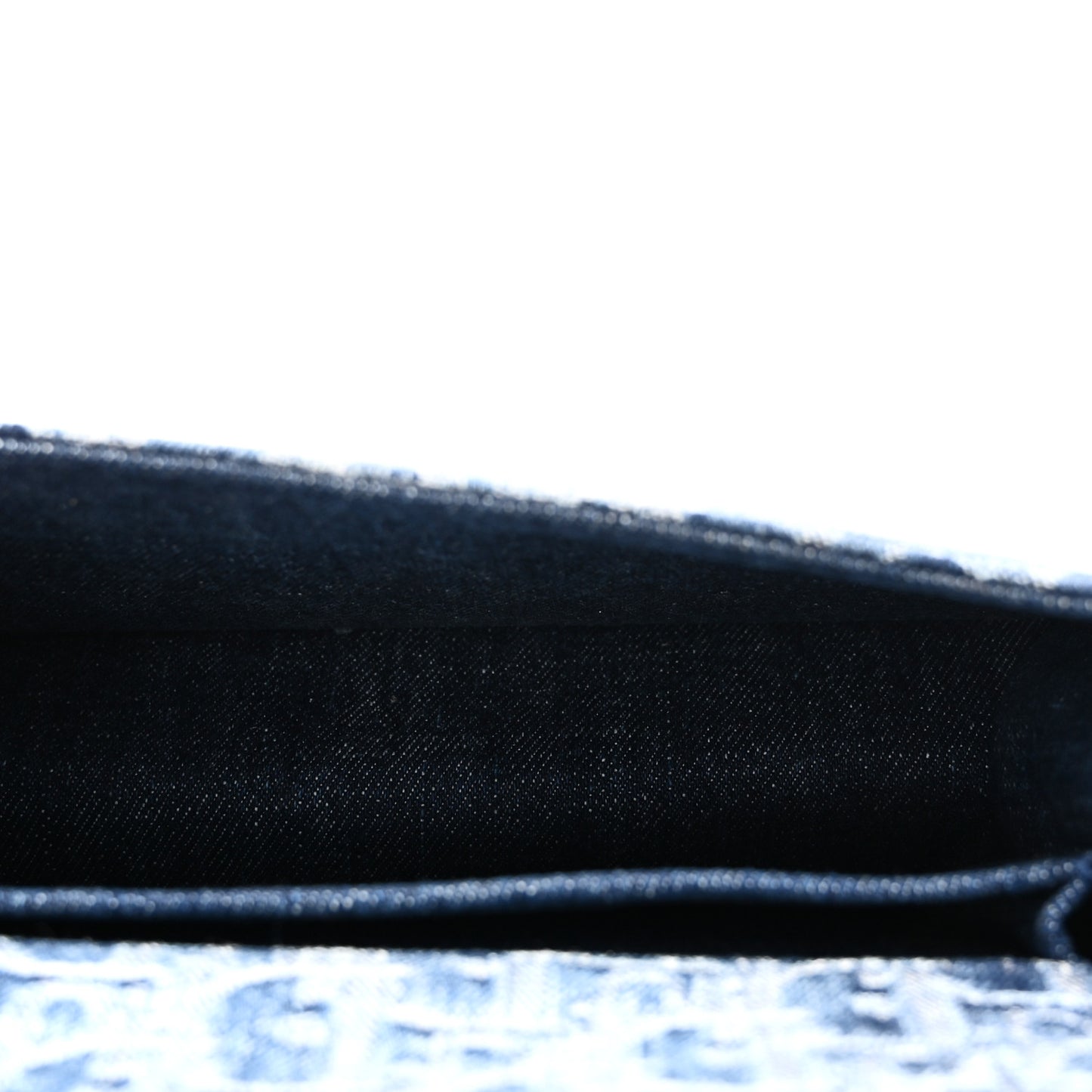Denim Oblique 30 Montaigne East West Chain Flap Bag