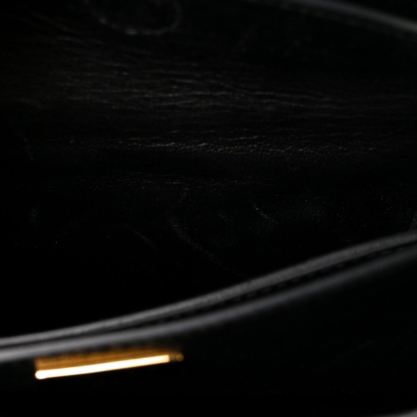 City Calf Saffiano Cahier Bag Black