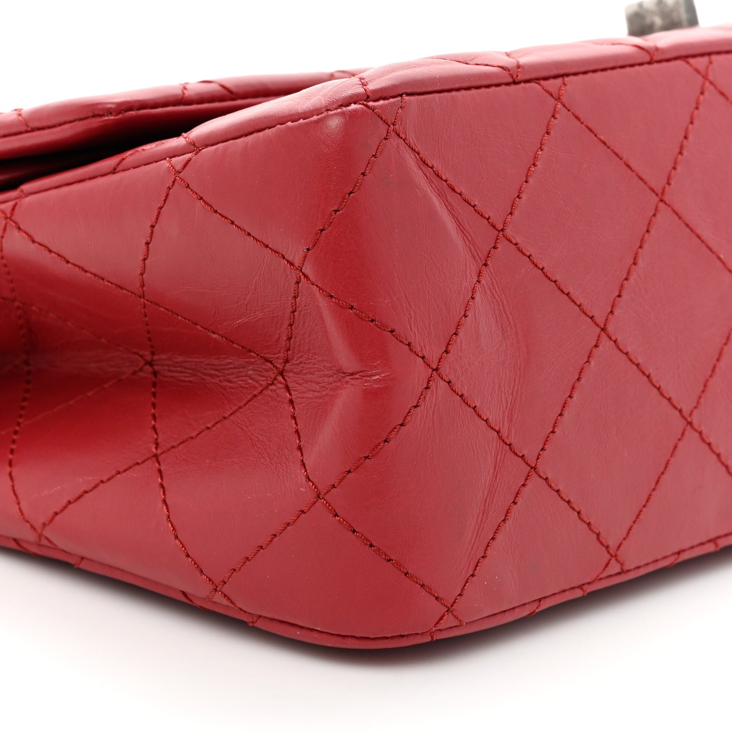 Aged Calfskin Quilted 2.55 Reissue 227 Flap Red