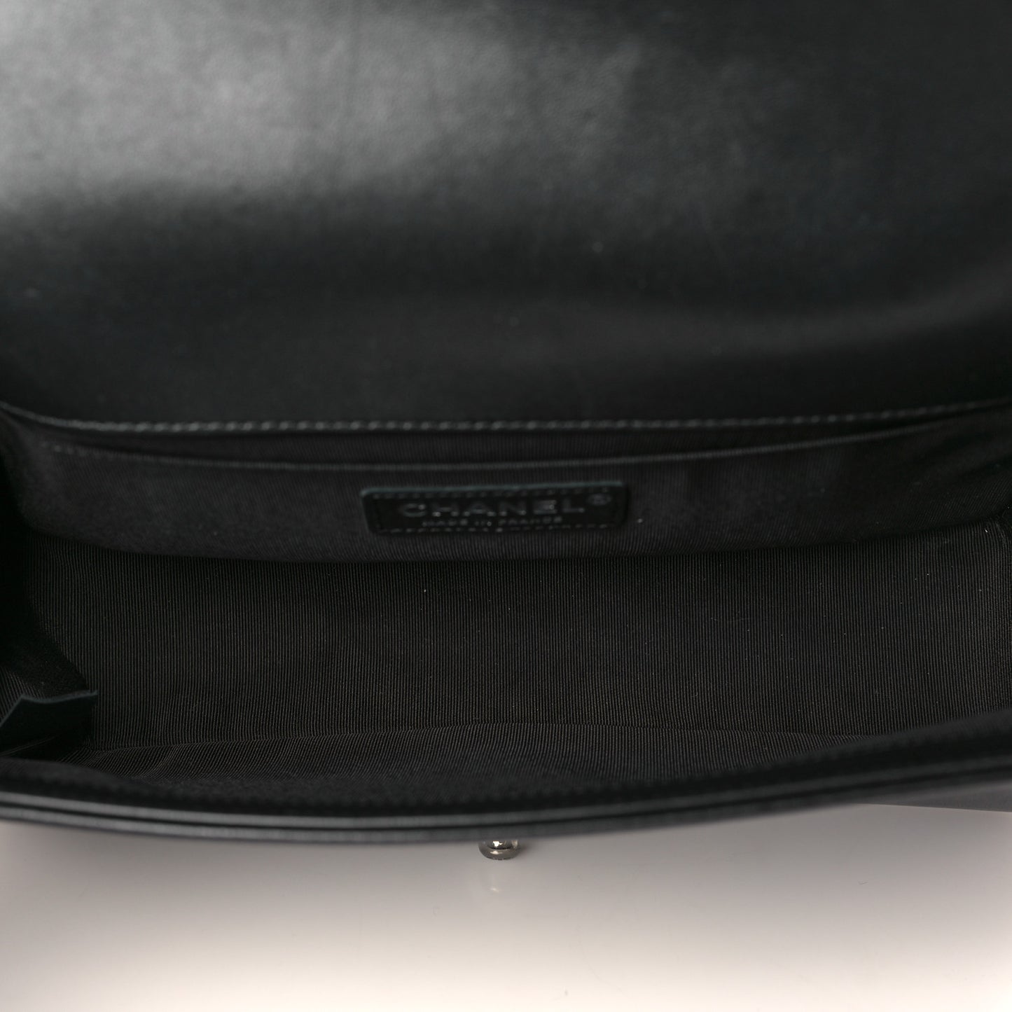 Calfskin Patent Braided Medium Boy Flap Black
