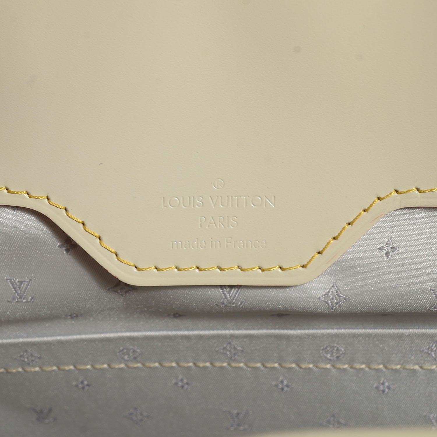 Louis Vuitton Suhali L'Absolu De Voyage White 6 of 7