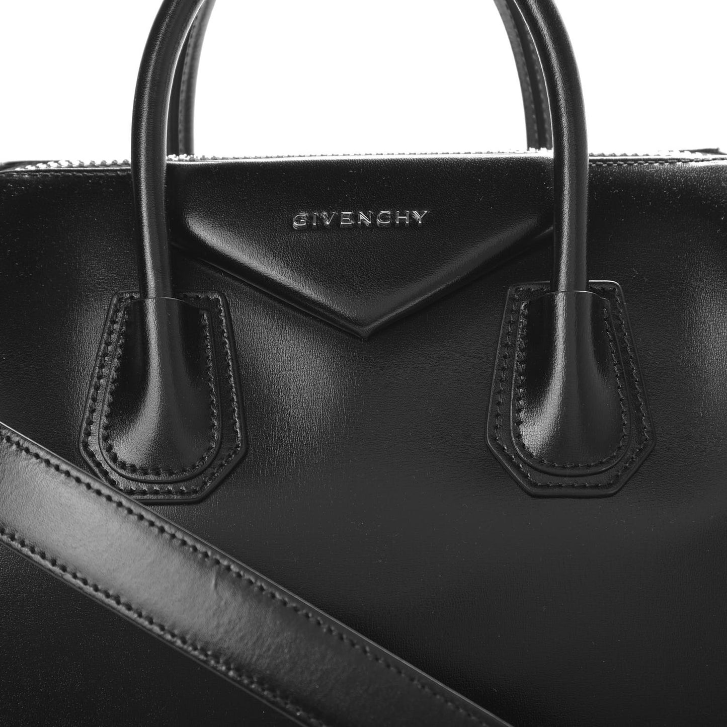 Shiny Lord Calfskin Medium Antigona Black
