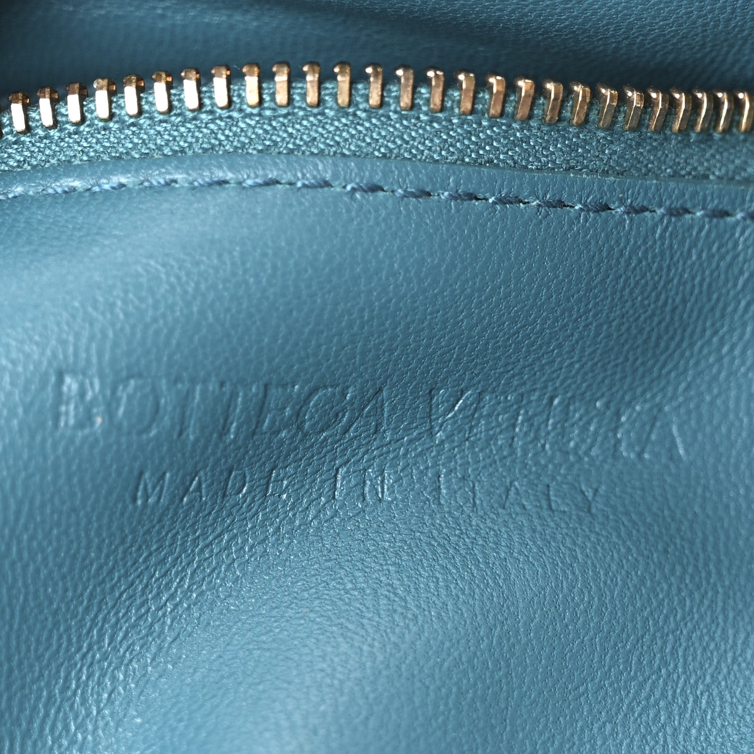Bottega Veneta Lambskin Maxi Intreccio Padded Chain Cassette Crossbody Bag Mallard 6 of 10