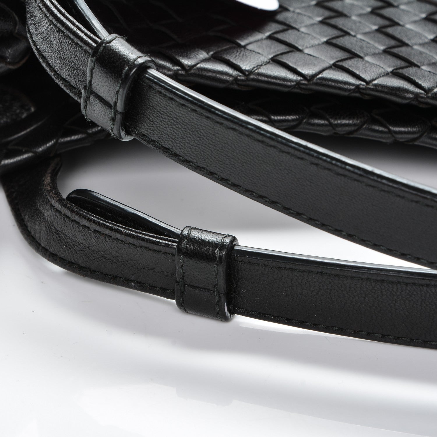Bottega Veneta Nappa Intrecciato Medium Garda Bag Black 14 of 15