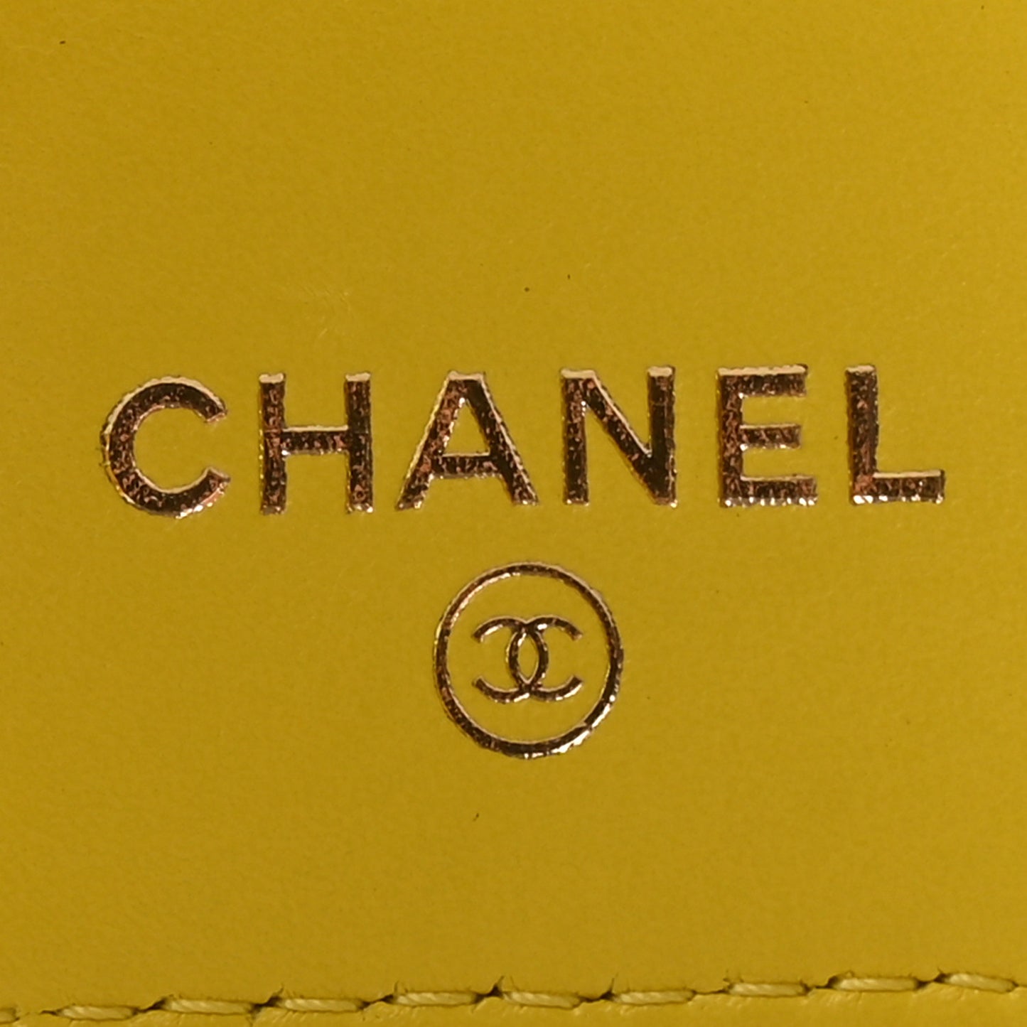 Caviar Quilted Classic 4 Key Holder Wallet Yellow