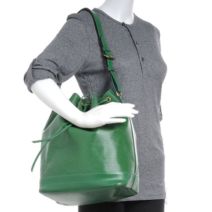 Louis Vuitton Epi Large Noe Borneo 2 of 10