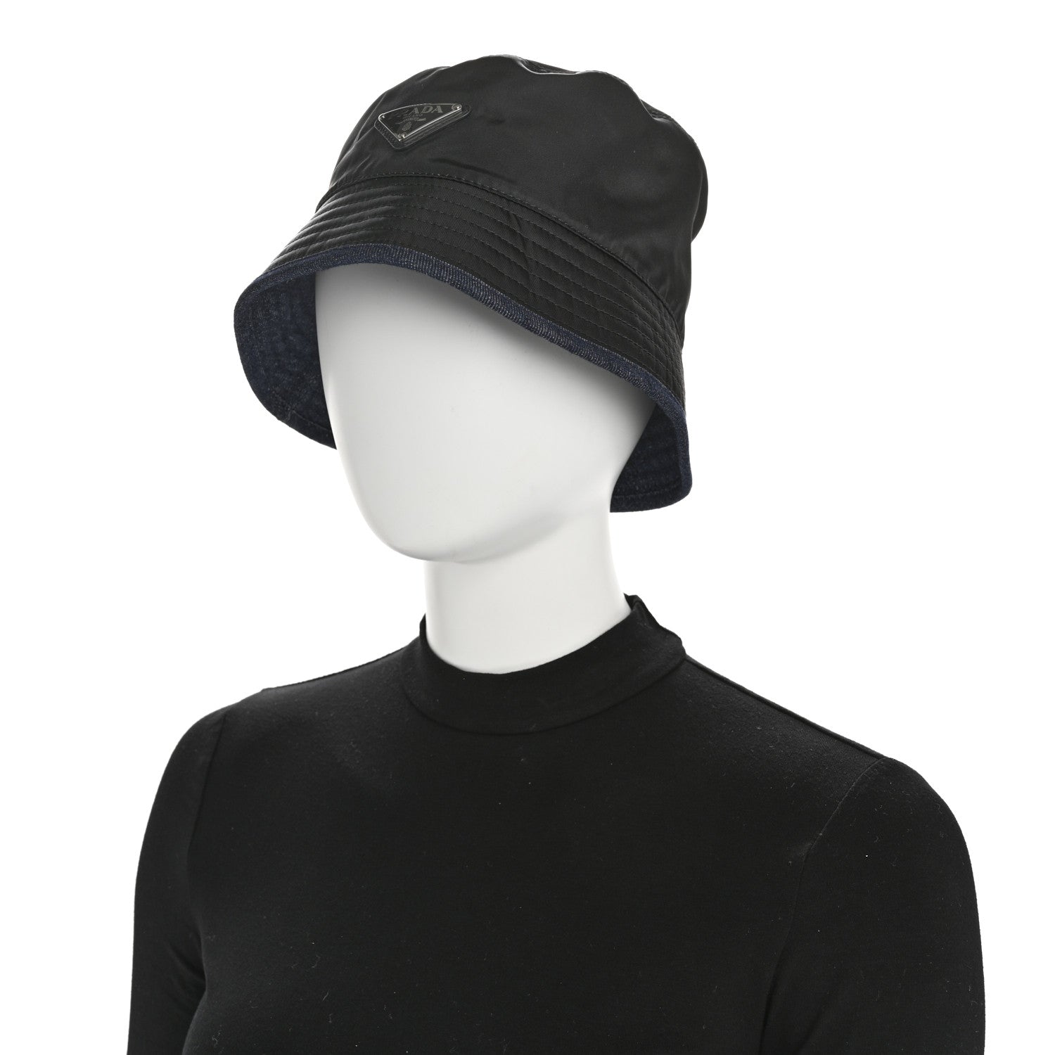 PRADA ブラック andデニム　リバーシブル　バケットハット Prada Denim Re-Nylon Reversible M Bucket Hat Blue Black 1749531