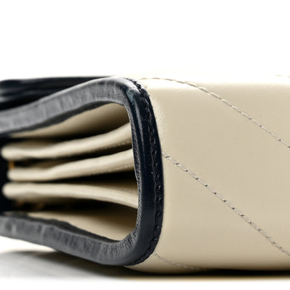 Gucci Vintage Effect Calfskin Matelasse Diagonal Torchon GG Marmont Chain Wallet Mystic White Blue Agata 9 of 13