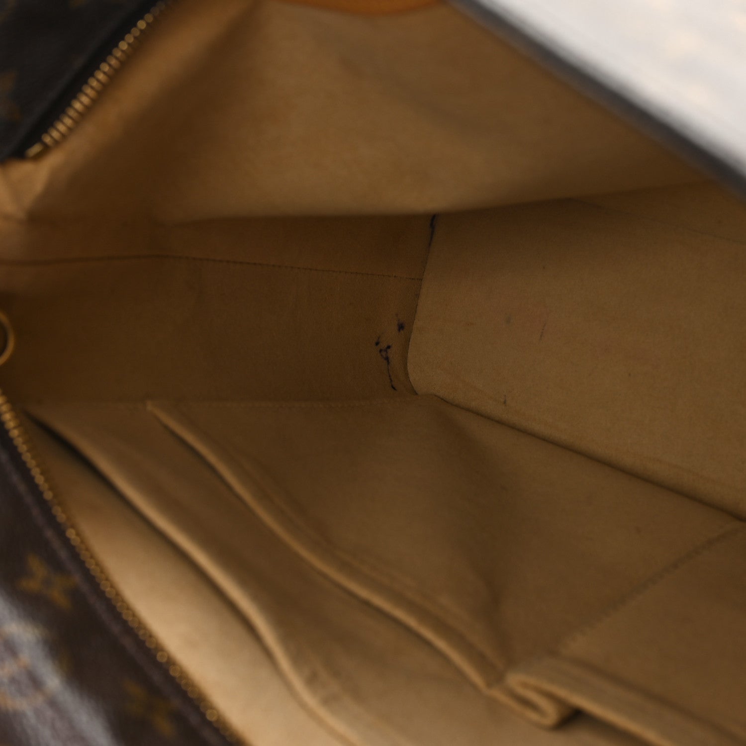 Louis Vuitton Monogram Luco 10 of 13