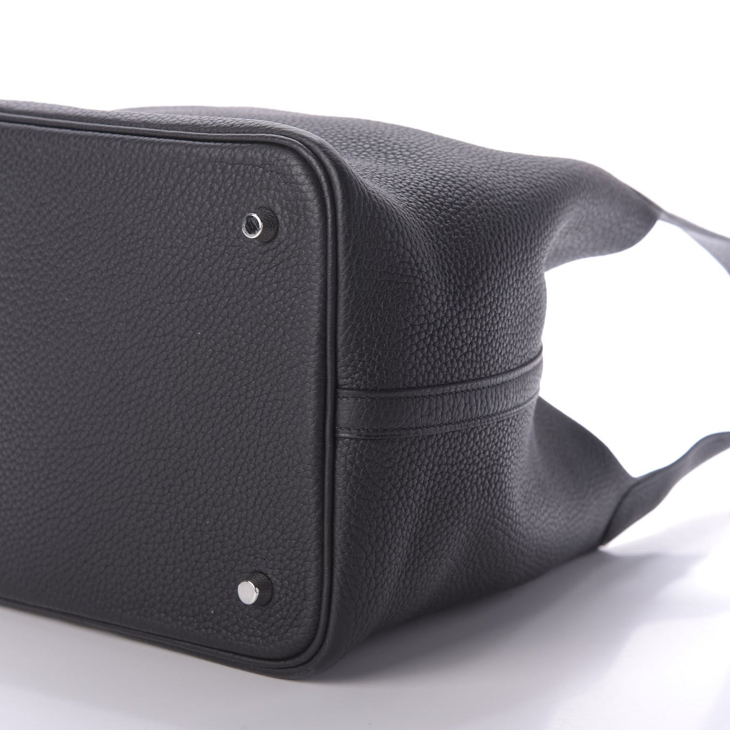 Taurillon Clemence Picotin Lock 22 MM Black