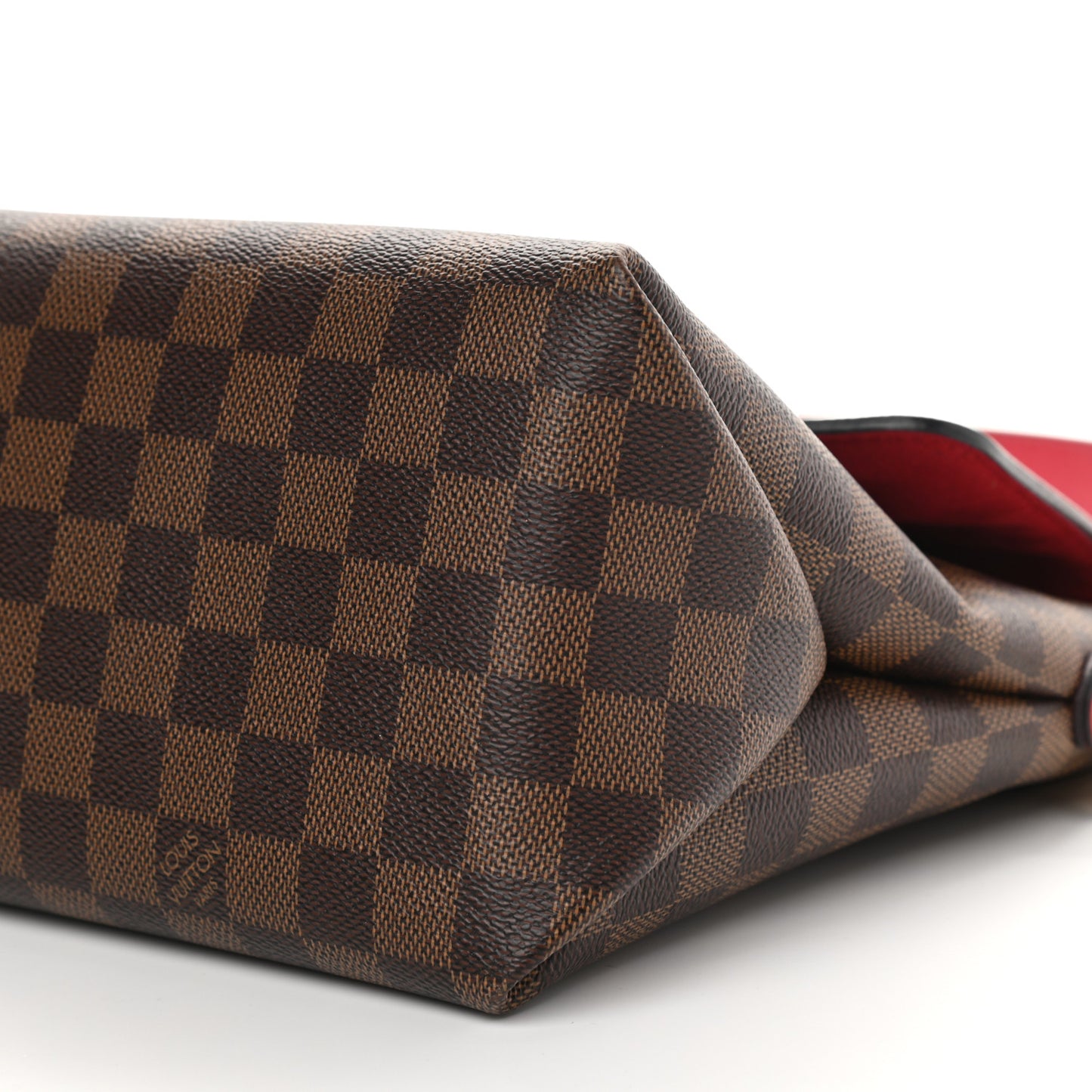 Damier Ebene Beaubourg MM Scarlet