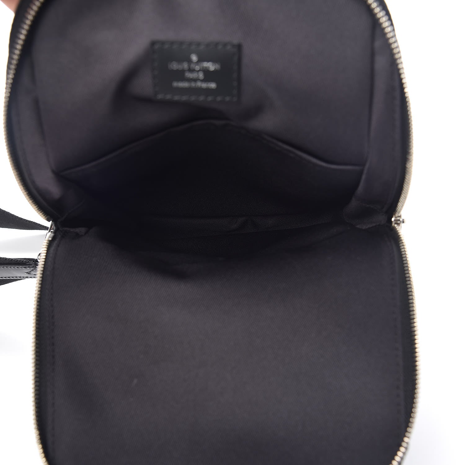Louis Vuitton Damier Graphite Avenue Sling Backpack 5 of 9