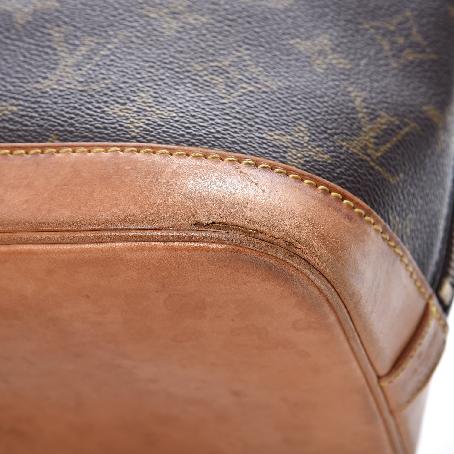 Louis Vuitton Monogram Alma PM 14 of 15