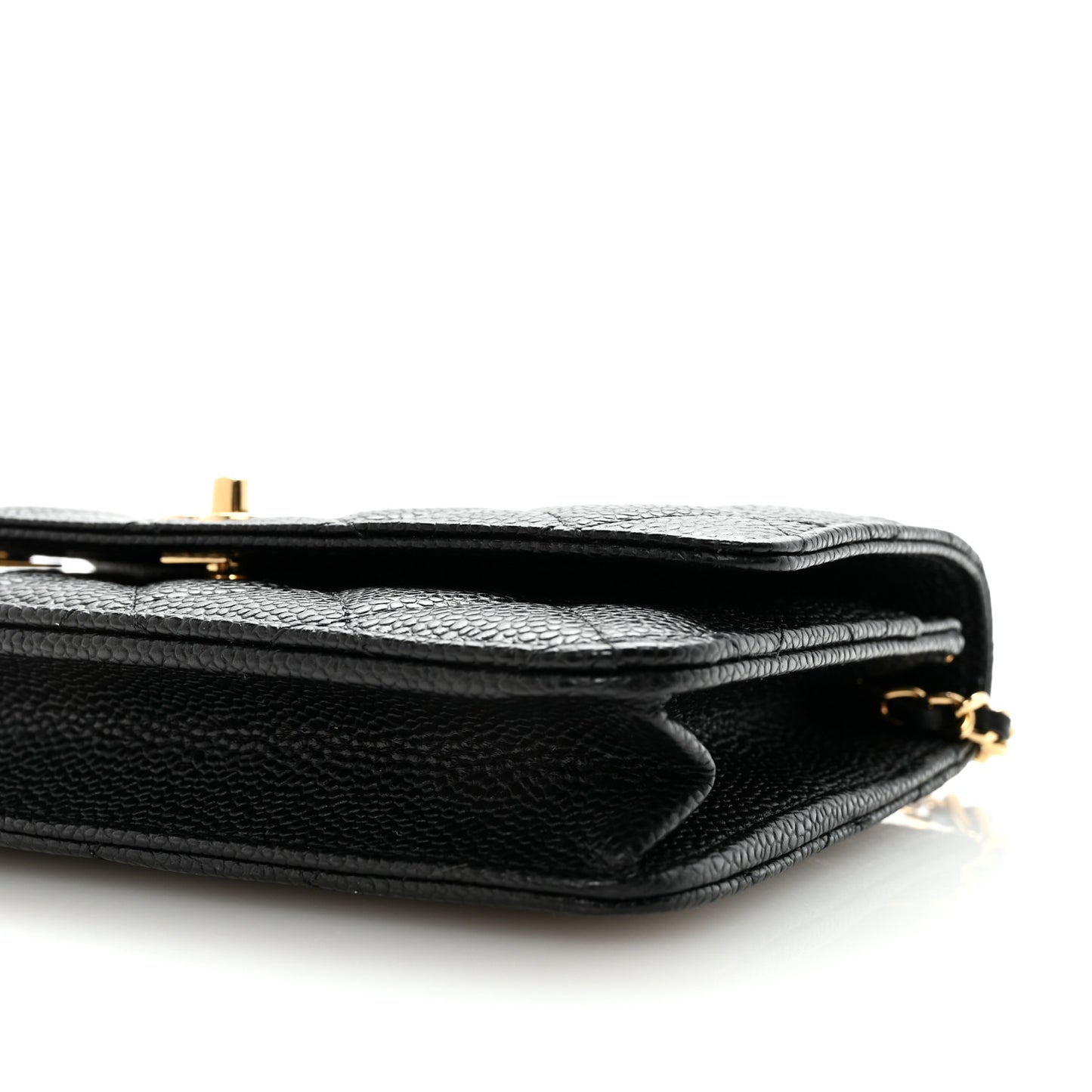 Caviar Quilted CC Turnlock Wallet On Chain WOC Black