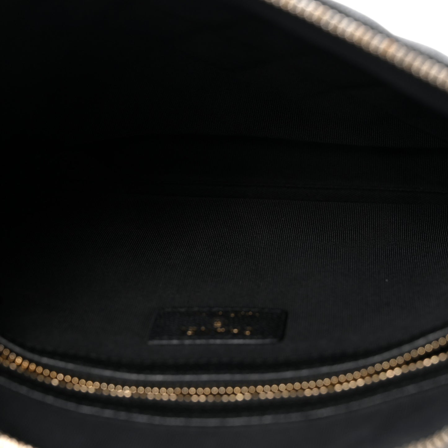 Caviar Quilted Medium Cosmetic Case Black