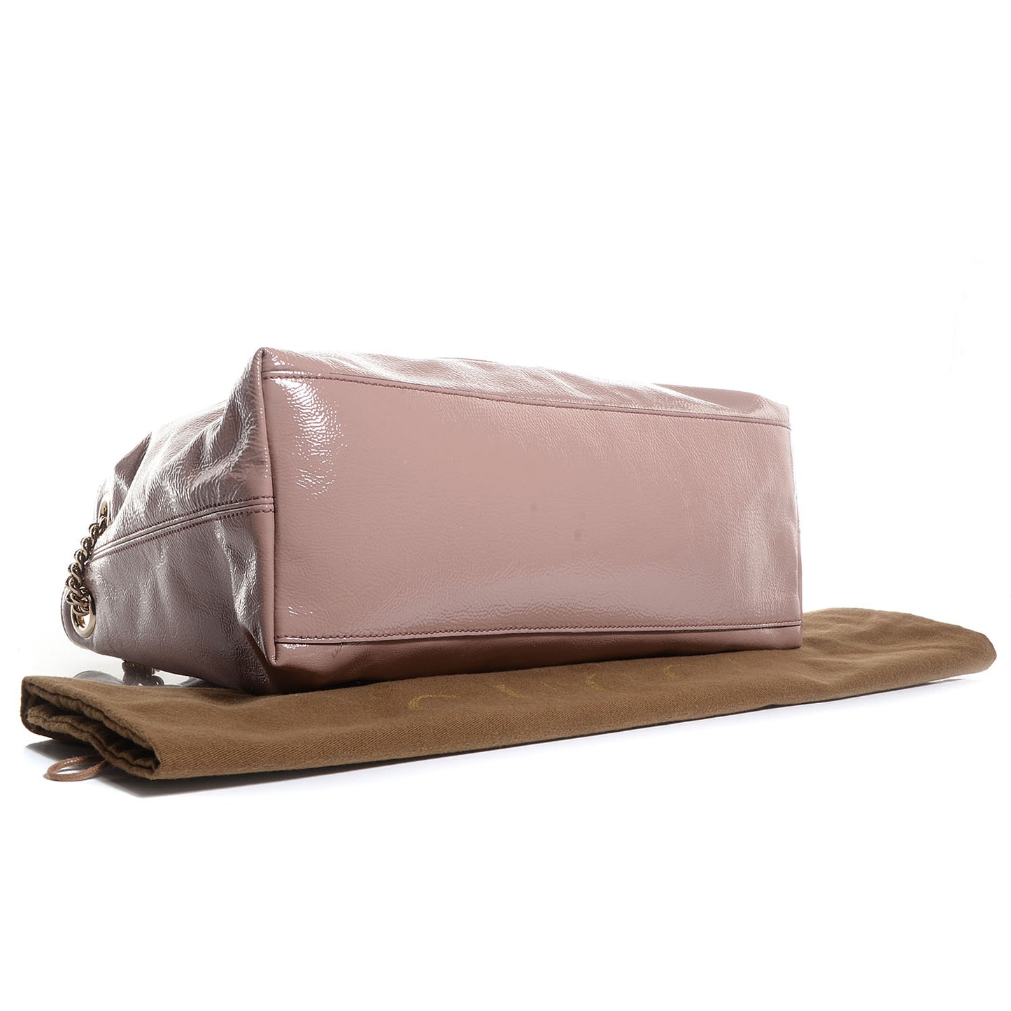 Patent Medium Soho Chain Shoulder Bag Dark Cipria