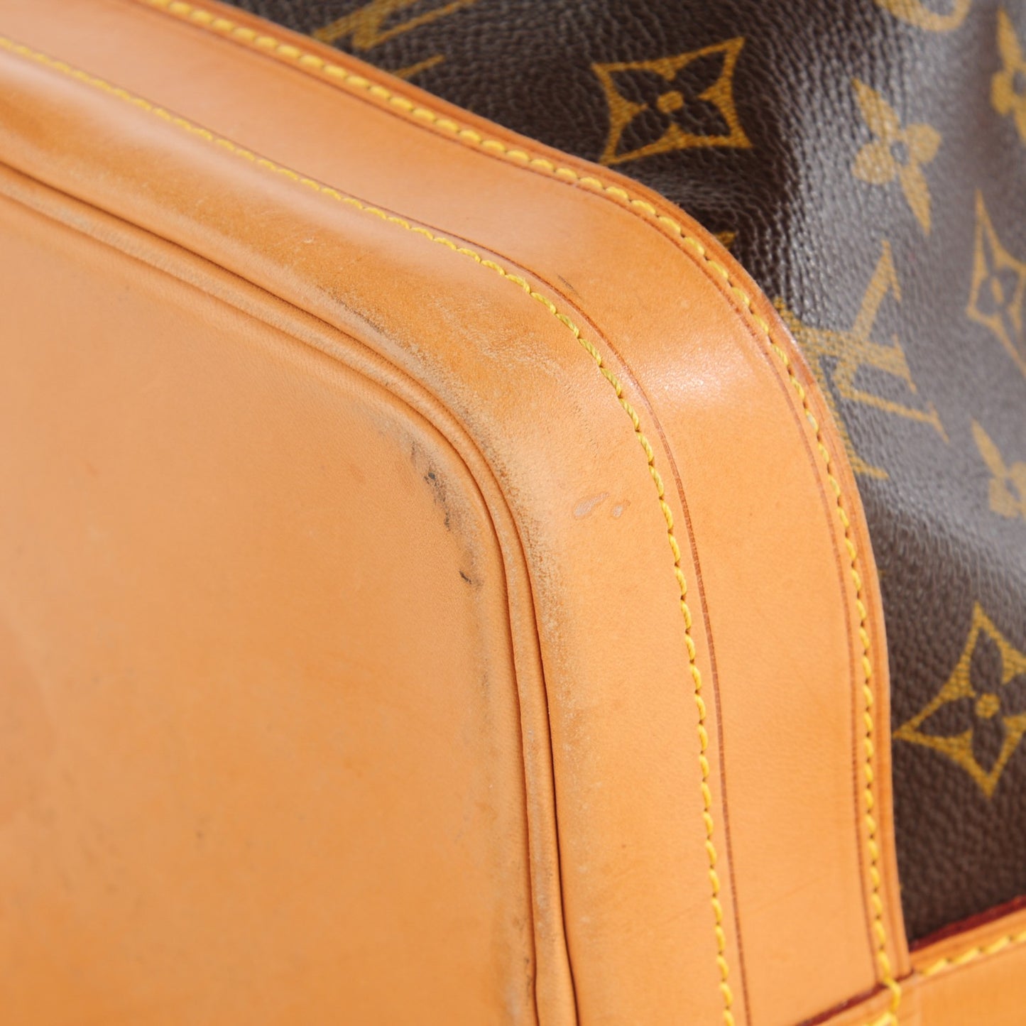 Monogram Noe