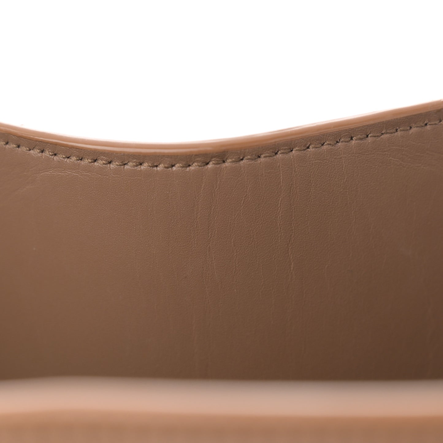 Shiny Calfskin Le 37 Bucket Bag Dark Cork