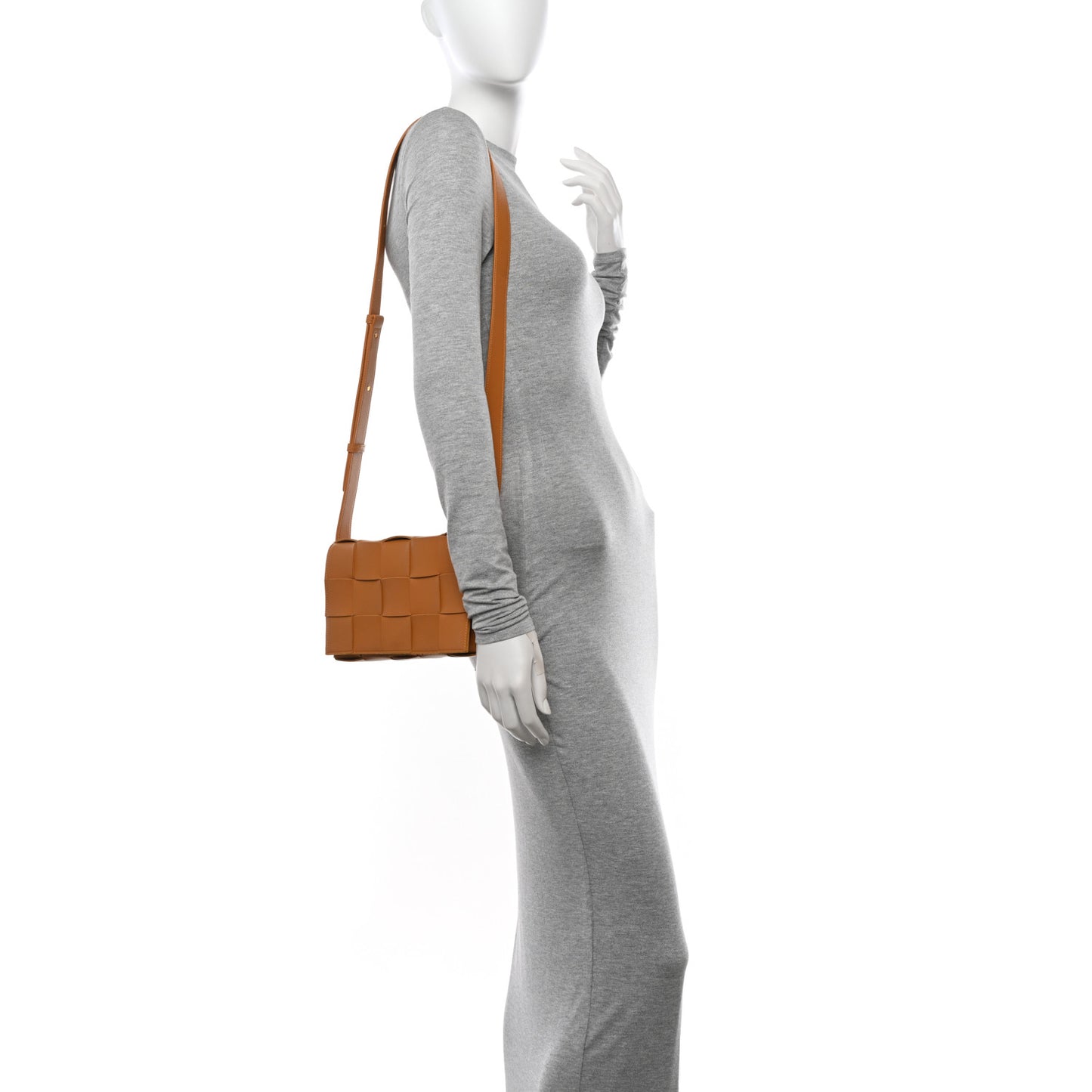 Lambskin Maxi Intrecciato Cassette Crossbody Bag Cob