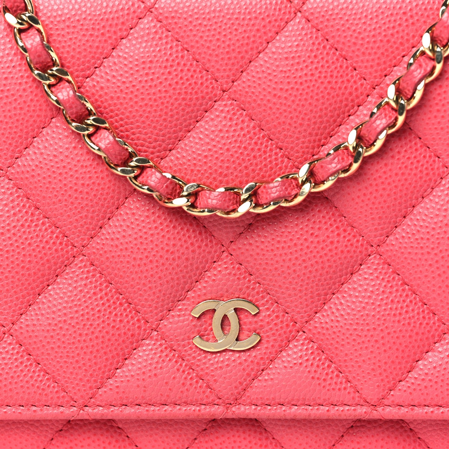 Caviar Quilted Wallet on Chain WOC Pink