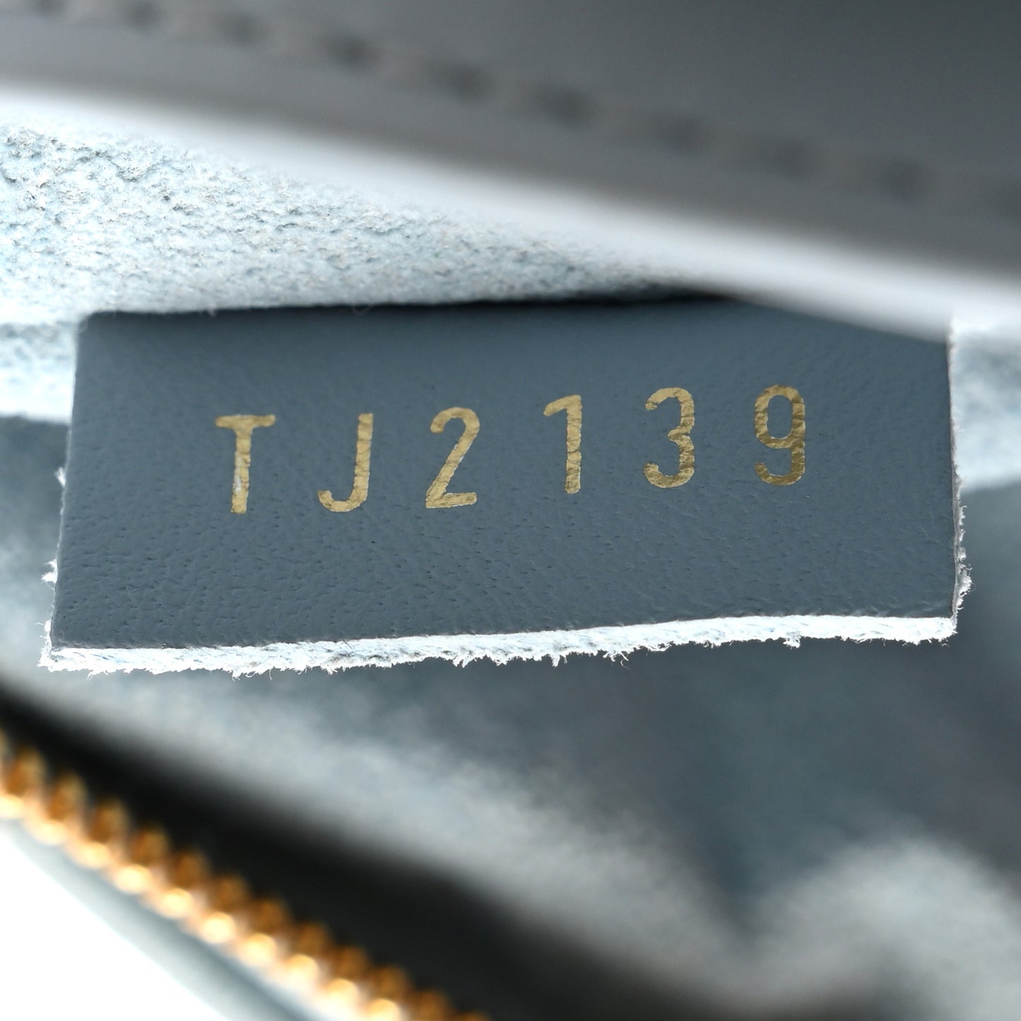 Calfskin New Wave Zipped Pochette Porcelain Blue