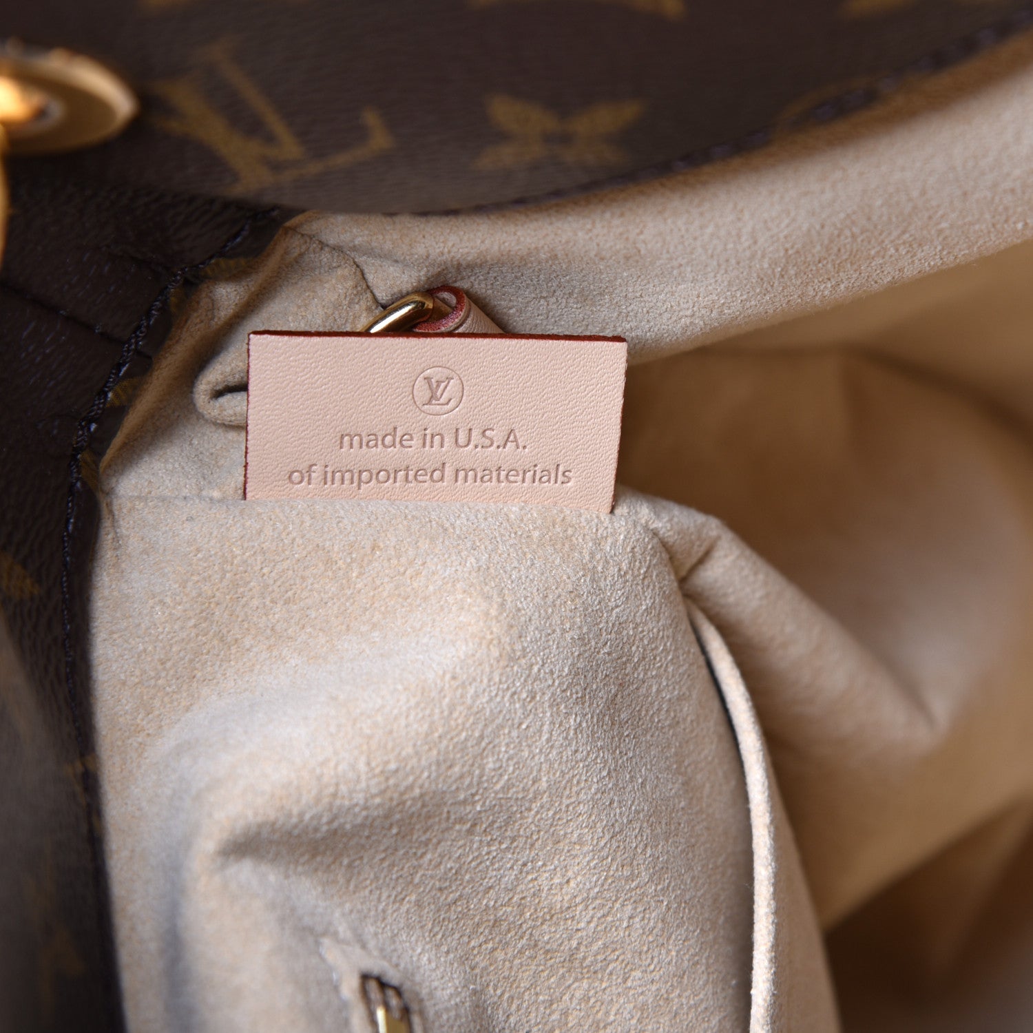 Louis Vuitton Monogram Artsy MM 7 of 9