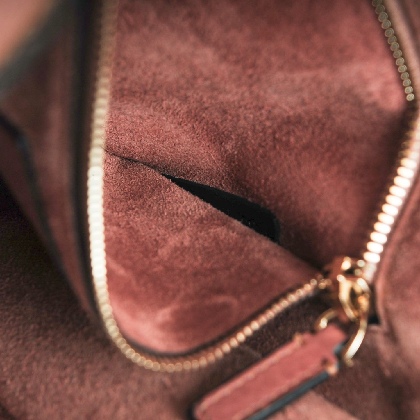 Pebbled Calfskin Monochrome Medium Glam Lock Rockstud Flap Brownish