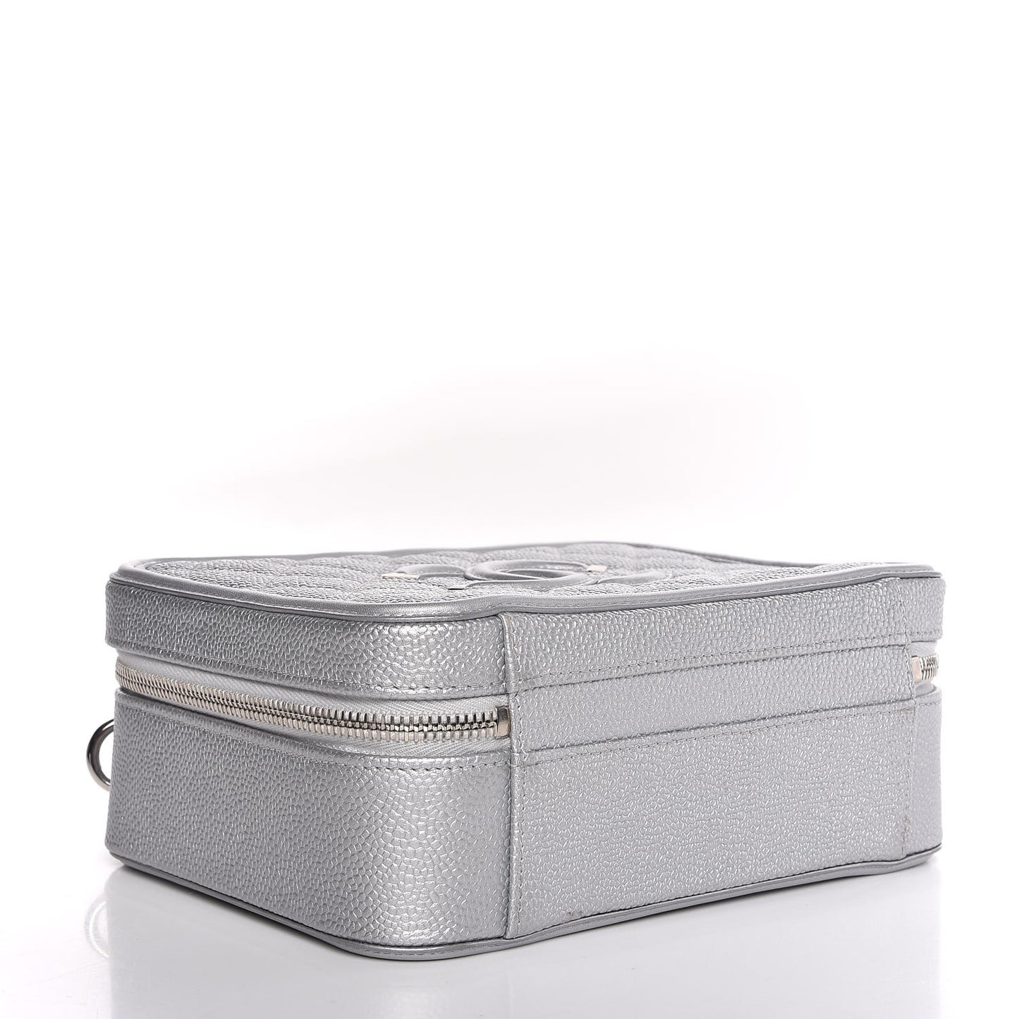 Metallic Caviar Quilted Medium CC Filigree Vanity Case Silver