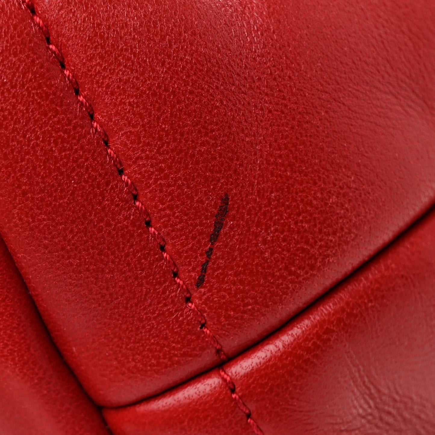 Lambskin Quilted Small Loulou Puffer Monogram Chain Satchel Red