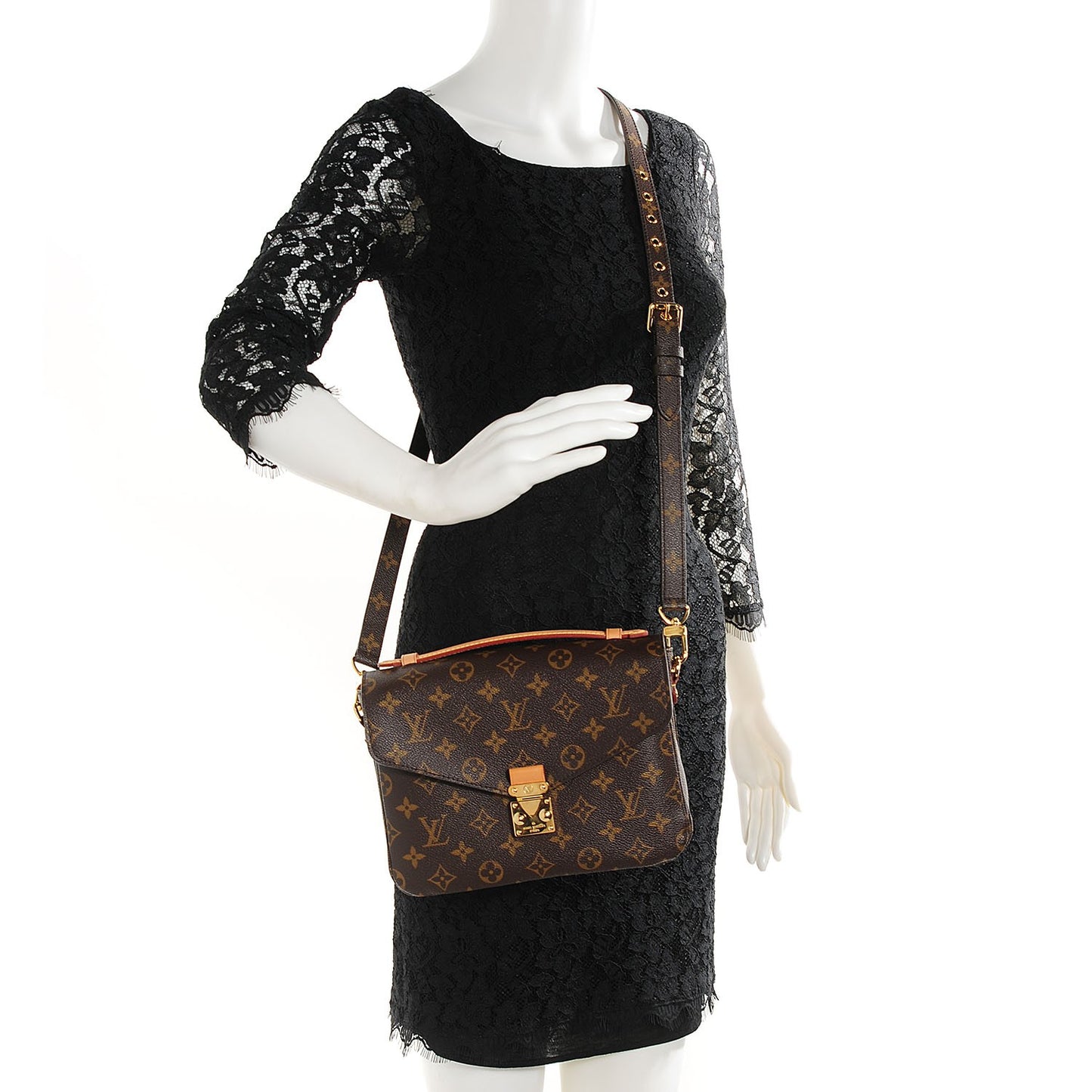Monogram Pochette Metis