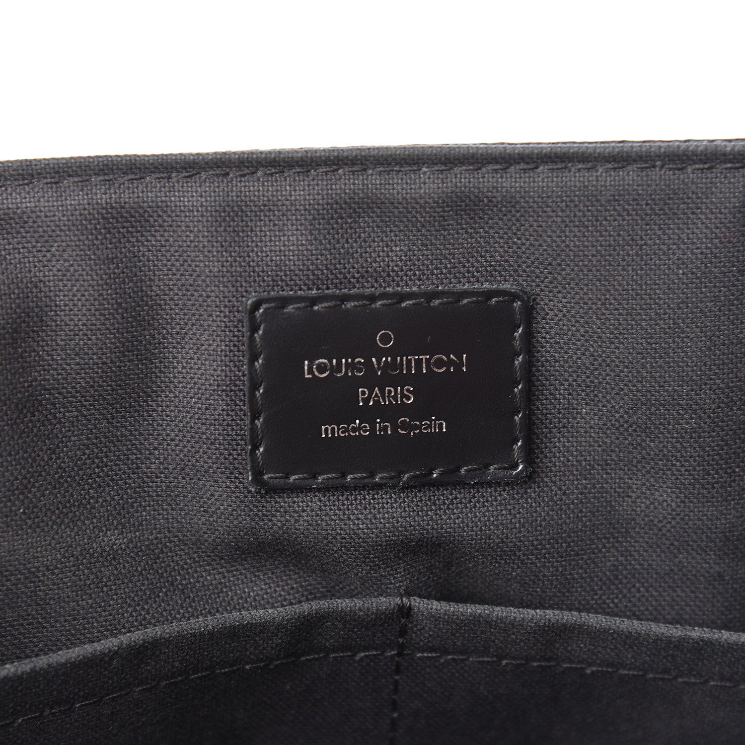 Louis Vuitton Damier Graphite District MM 6 of 9